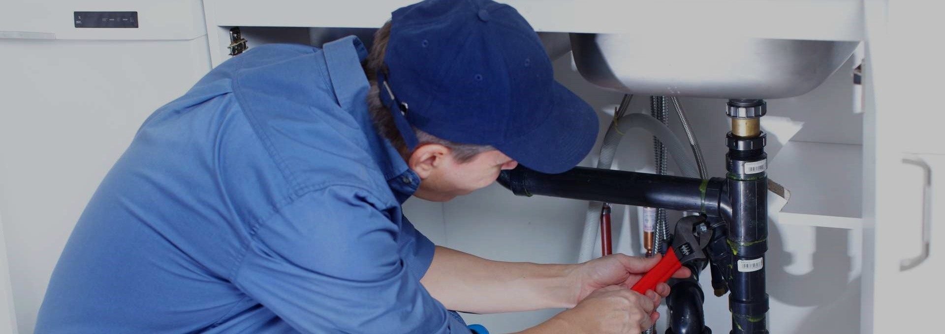 Fast Fix Plumbers team attending a job in Camberwell